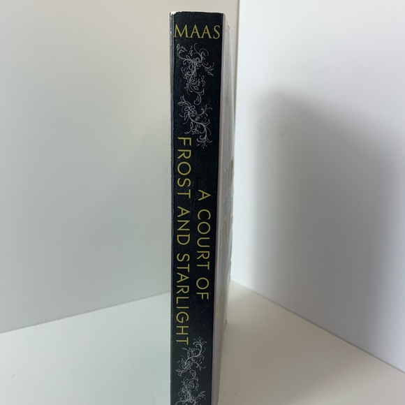 A Court of Thorns and Roses A Court of Frost and Starlight by Sarah J. Maas - Picture 5 of 12